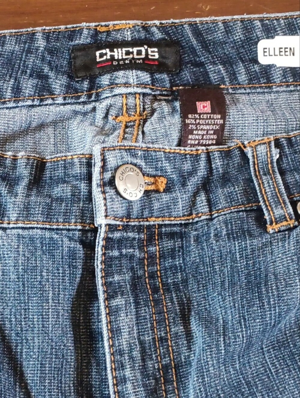 Chico's Midwash Blue Ankle Jeans with Contrast Stitching